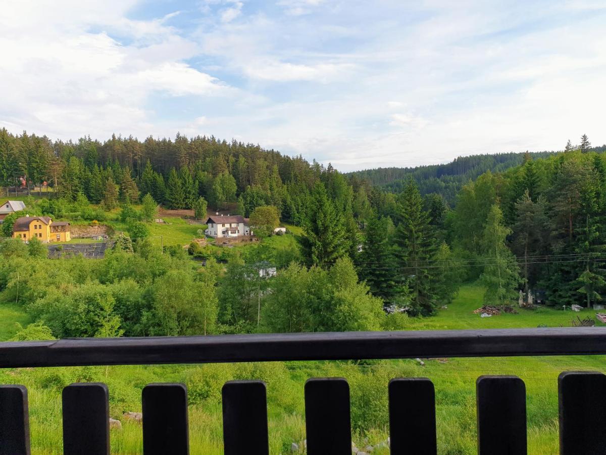 Penzion Lumis Nová Role Exterior foto